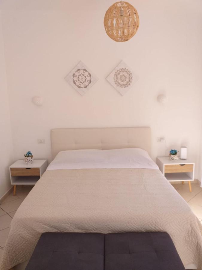 La Casa Di May Villa ออลเบีย ภายนอก รูปภาพ